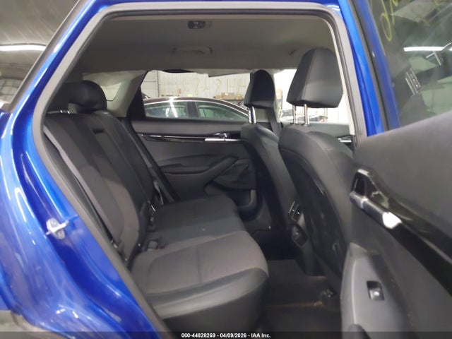 Kia Seltos S