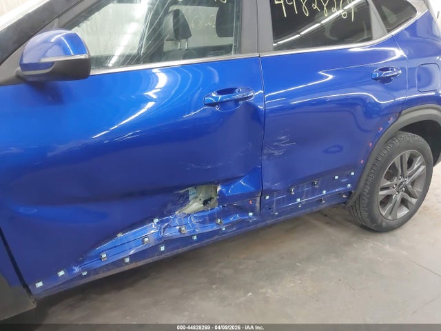 Kia Seltos S