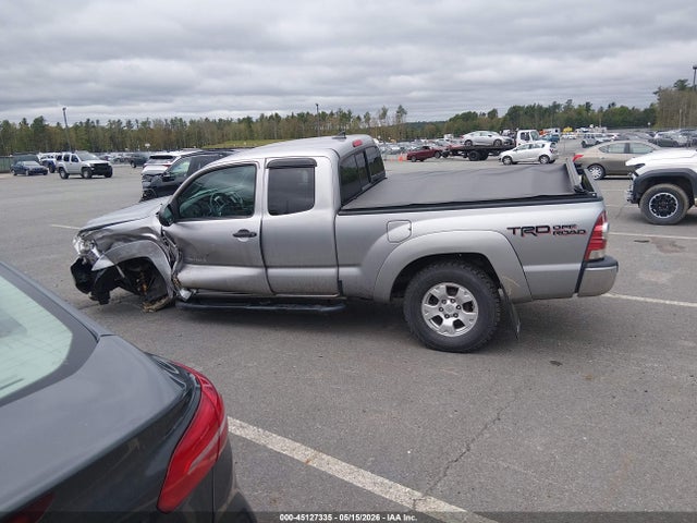 Toyota Tacoma Base V6