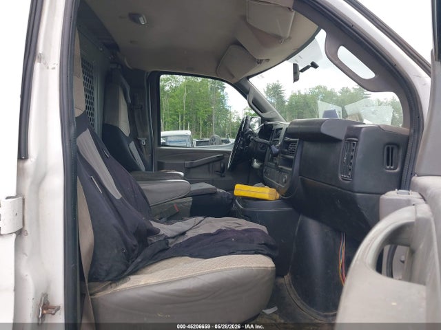 GMC Savana Work Van