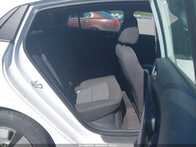 Hyundai Ioniq Blue