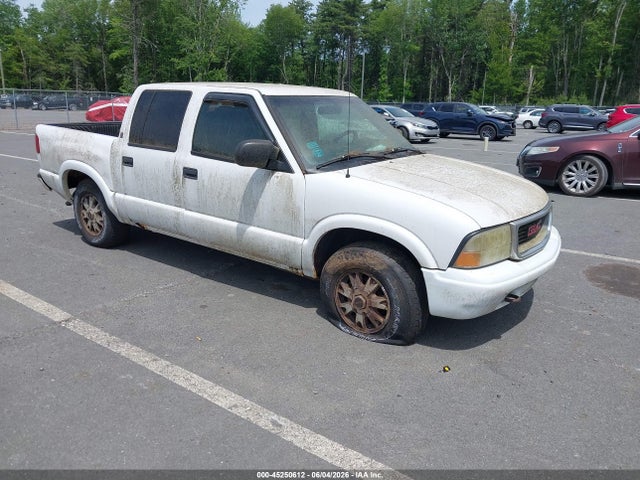 Salvage GMC Sonoma Image