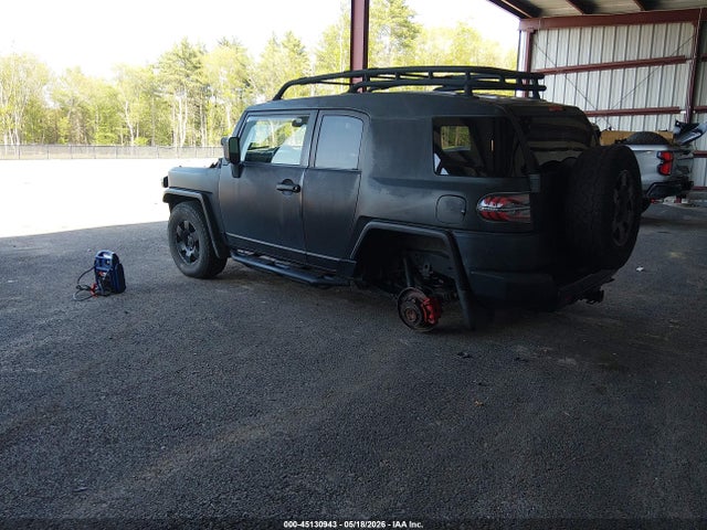 Toyota FJ Cruiser