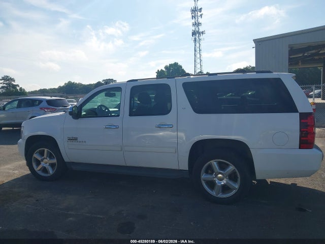 Chevrolet Suburban 1500 Lt