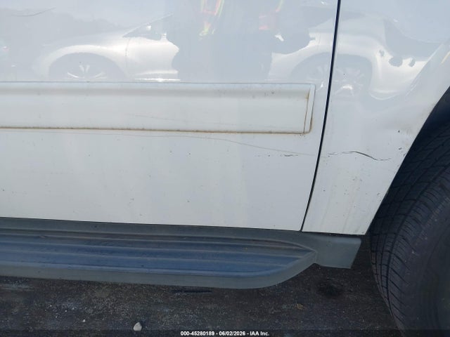Chevrolet Suburban 1500 Lt