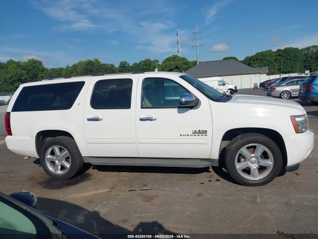 Chevrolet Suburban 1500 Lt
