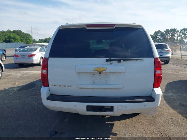 Chevrolet Suburban 1500 Lt