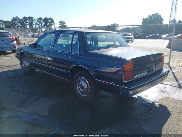 Oldsmobile Delta 88 Royale Brougham