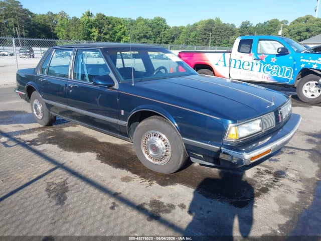 Salvage Oldsmobile Delta 88 Image