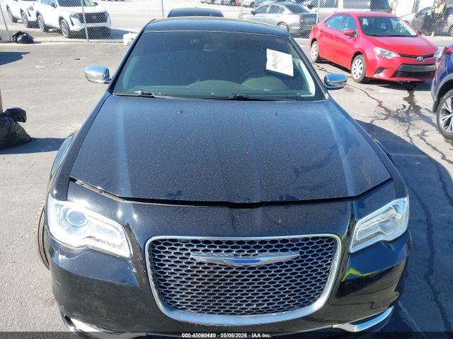Chrysler 300 Touring