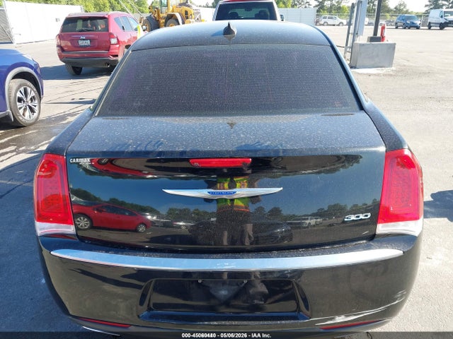 Chrysler 300 Touring