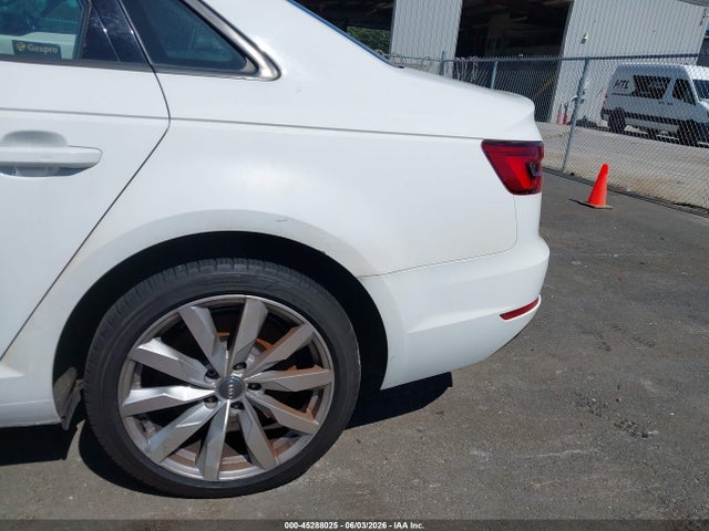 Audi A4 2.0t Premium