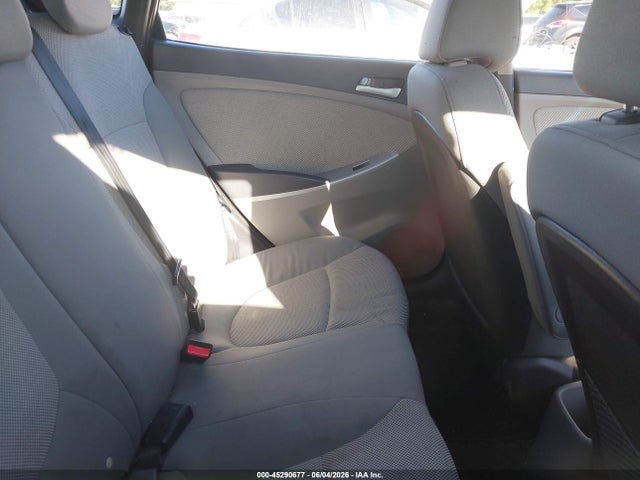 Hyundai ACCENT Gs