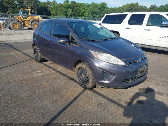 Salvage Ford Fiesta Image