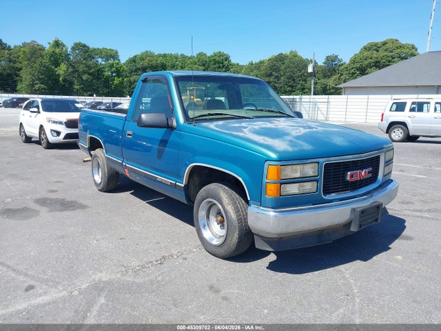 Salvage GMC Sierra 1500 Image