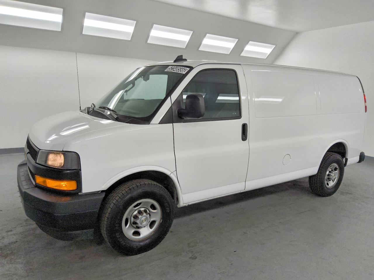 Salvage Chevrolet Express Image