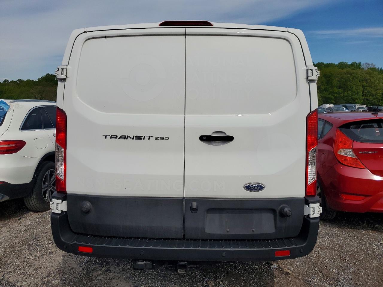 Ford Transit T-250