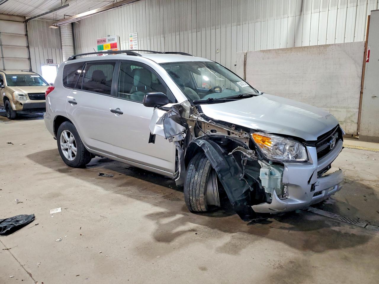 Toyota RAV4 Base