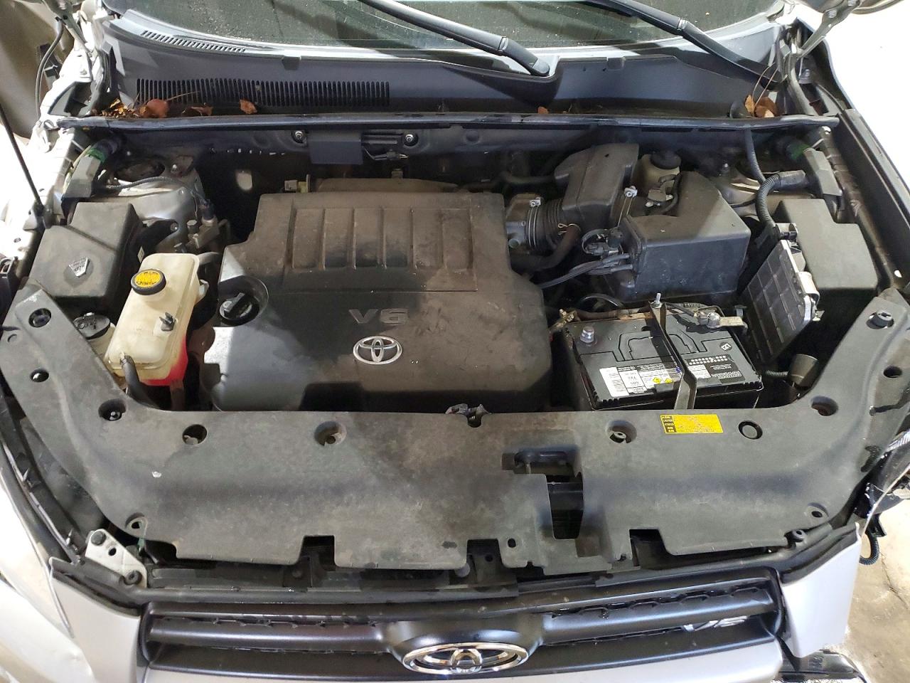 Toyota RAV4 Base