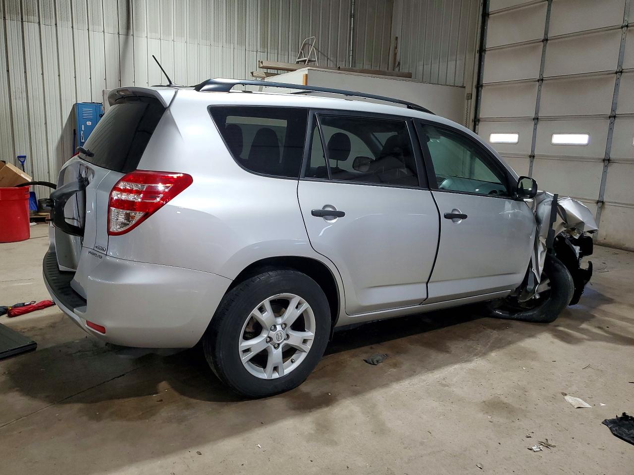Toyota RAV4 Base