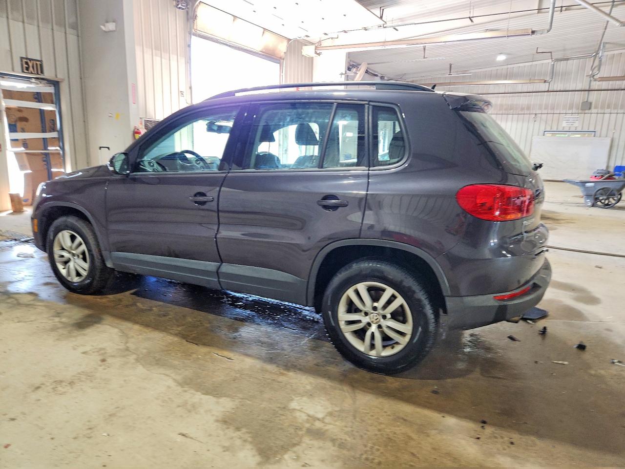 Volkswagen Tiguan S