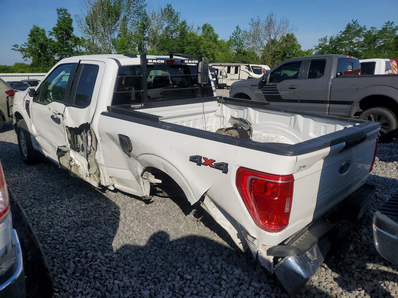 Ford F-150 Super Cab
