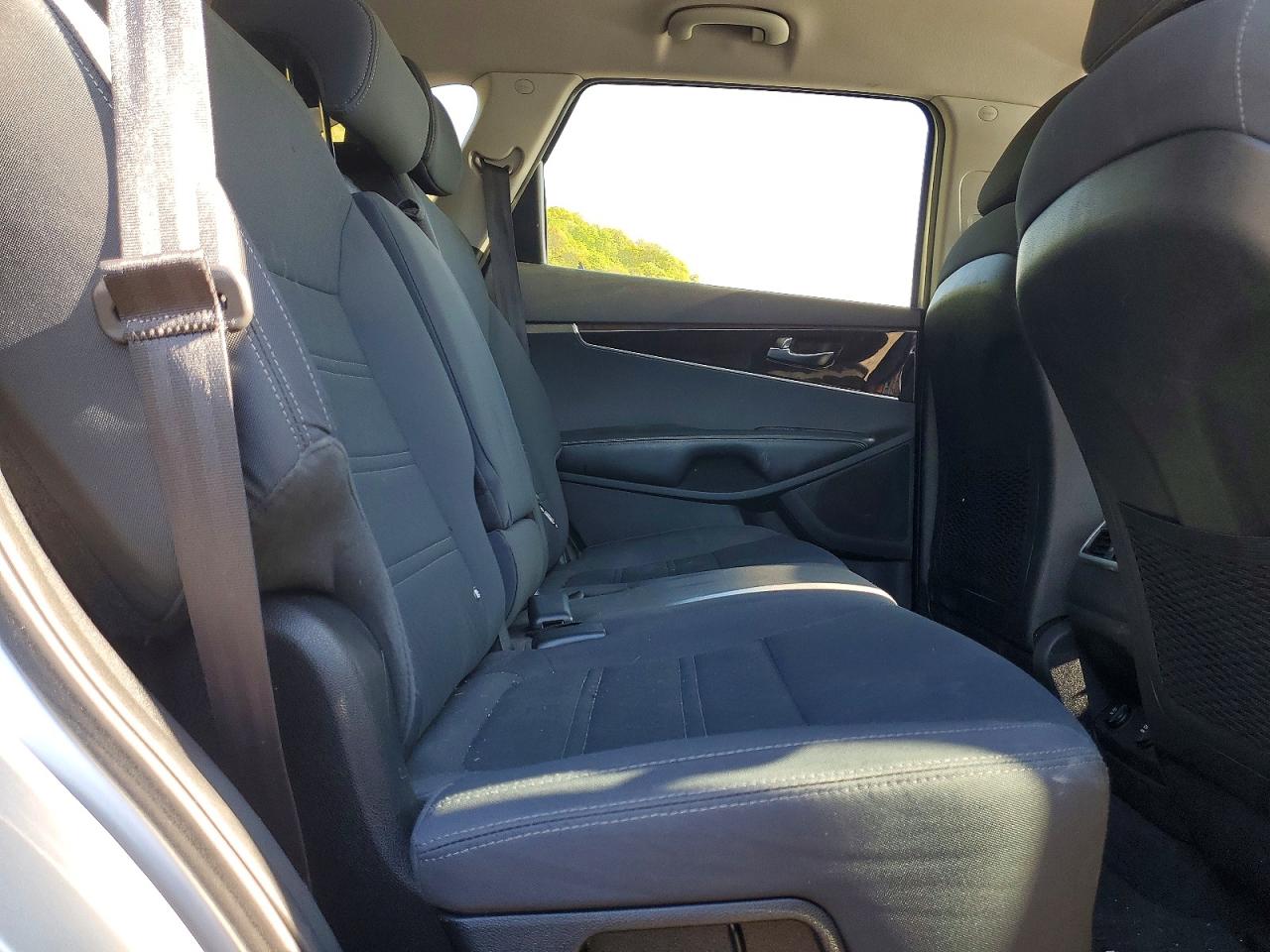 Kia Sorento Lx