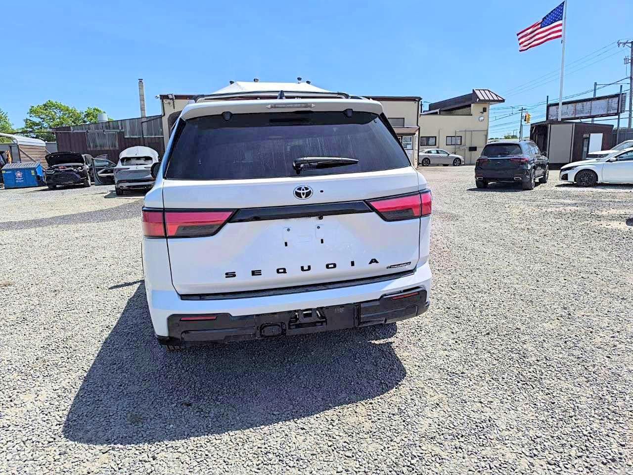 Toyota Sequoia Limited