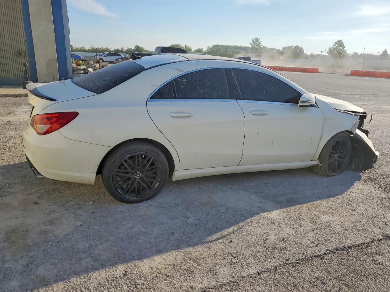 Mercedes-Benz Cla-class 250