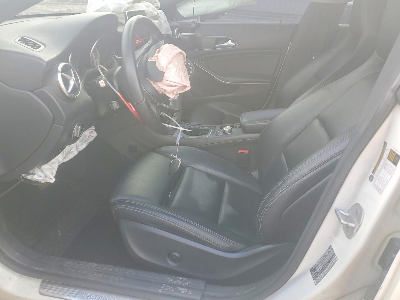 Mercedes-Benz Cla-class 250