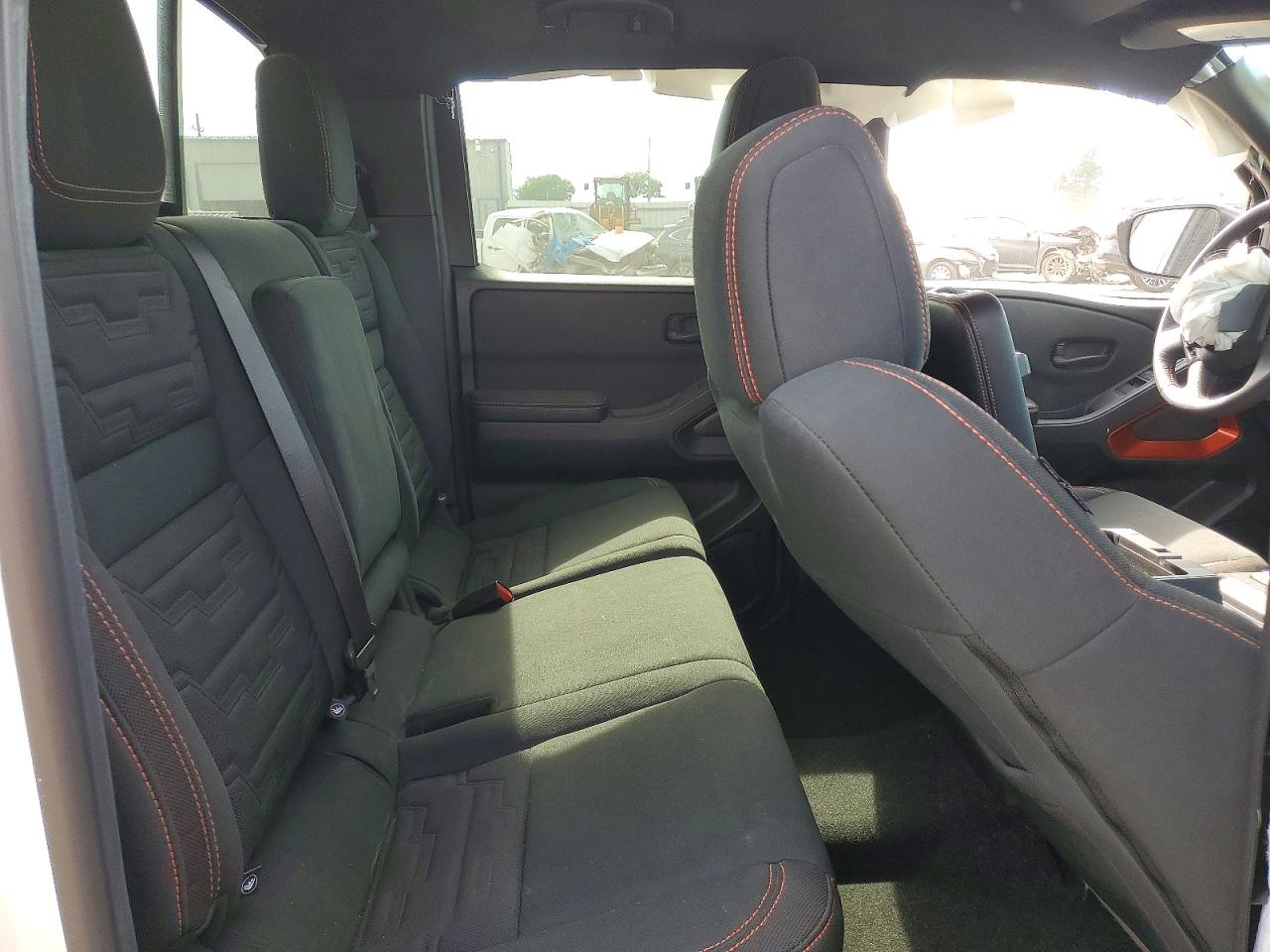 Nissan Frontier Pro-4x
