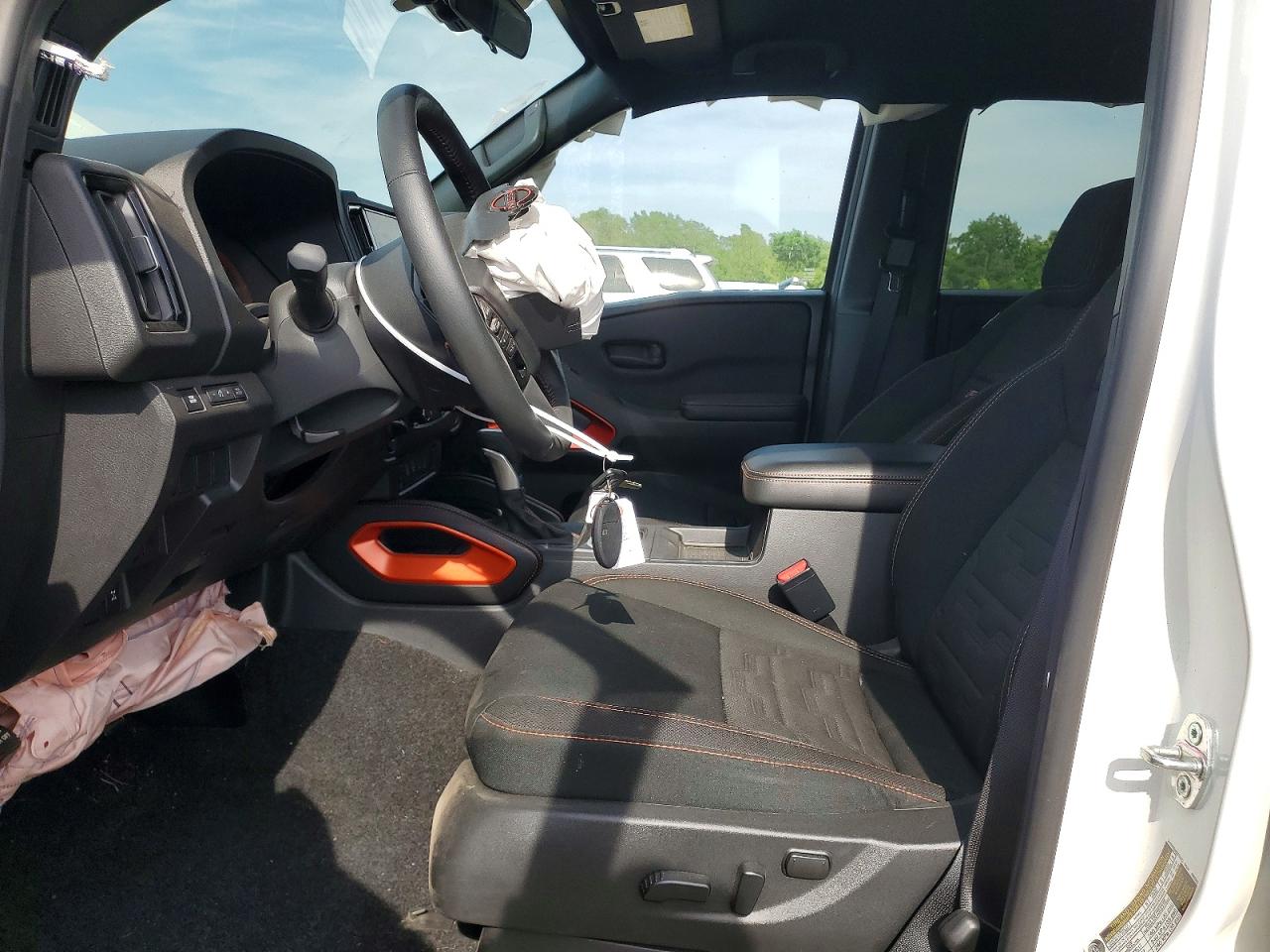 Nissan Frontier Pro-4x