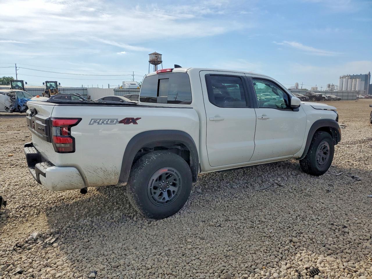 Nissan Frontier Pro-4x