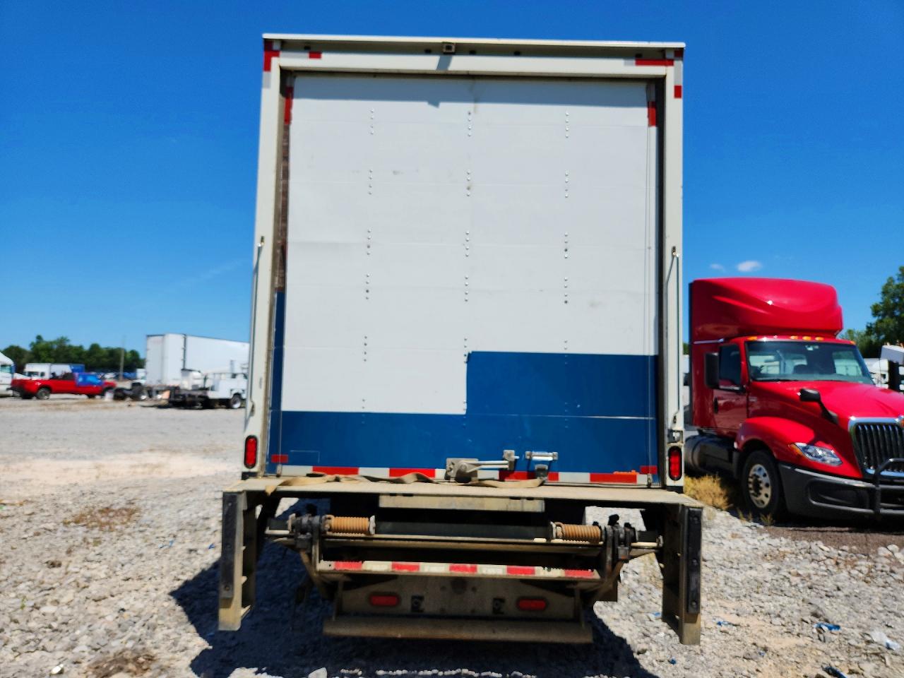 Freightliner M2 106 Medium Duty