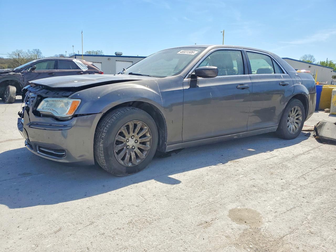 Salvage Chrysler 300 Image