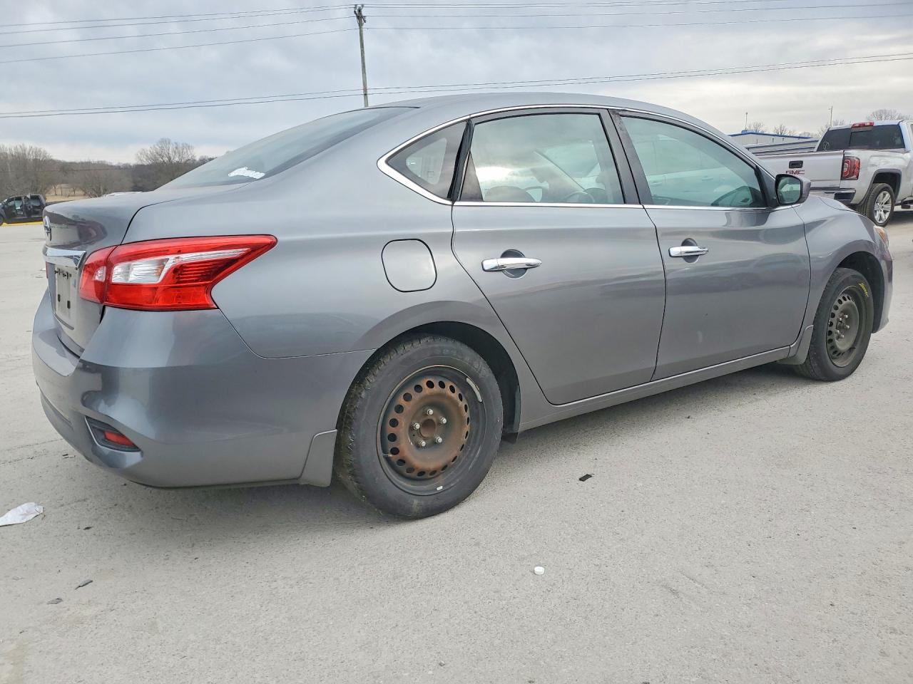 Nissan Sentra S