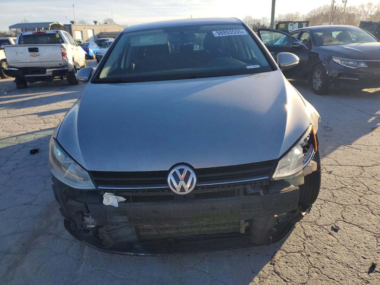 Volkswagen Golf S