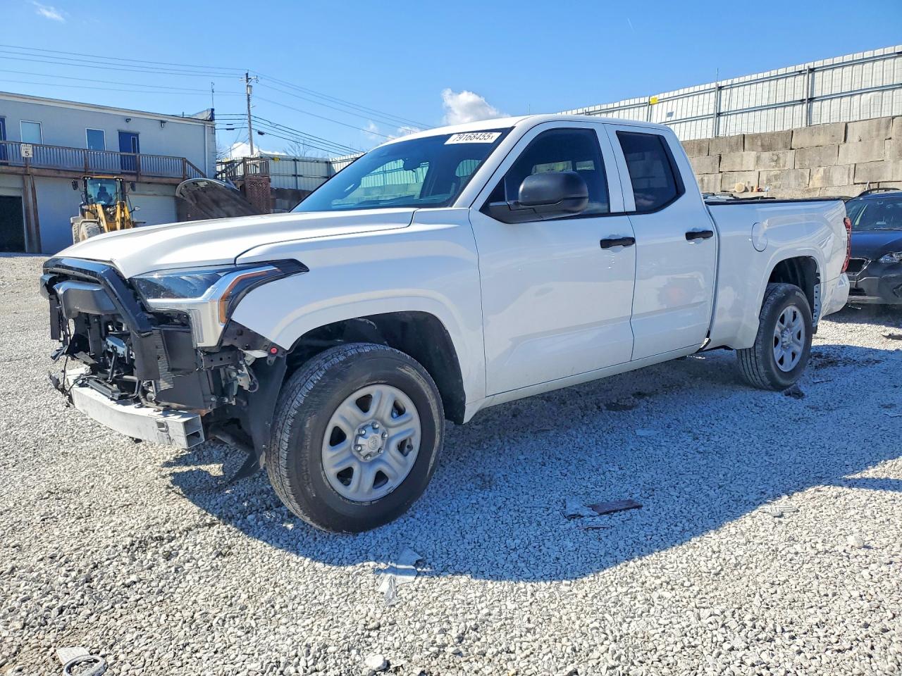 Salvage Toyota Tundra Image