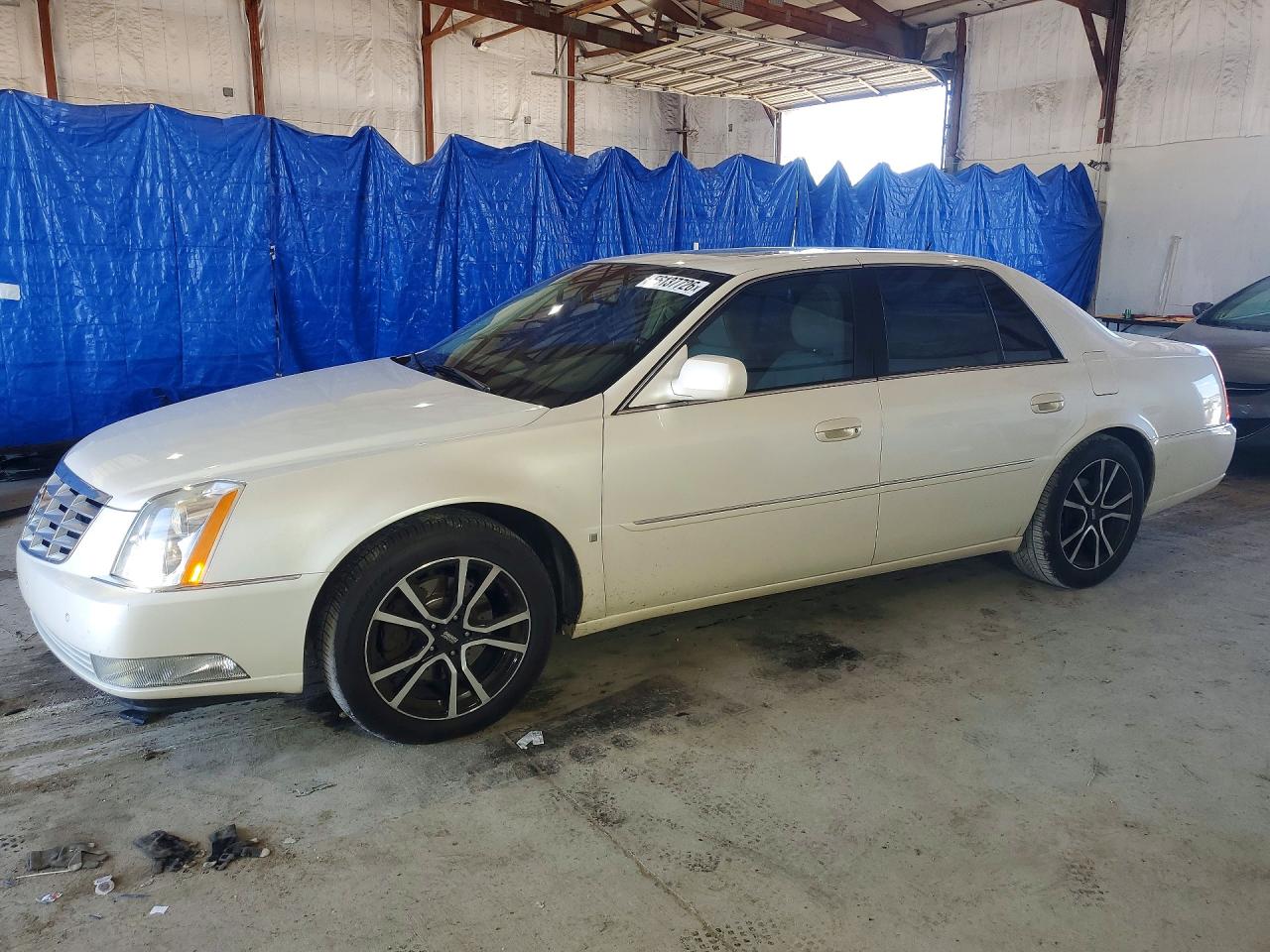 Salvage Cadillac DTS Image