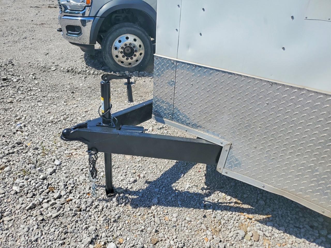 Lark United Vt8x16t