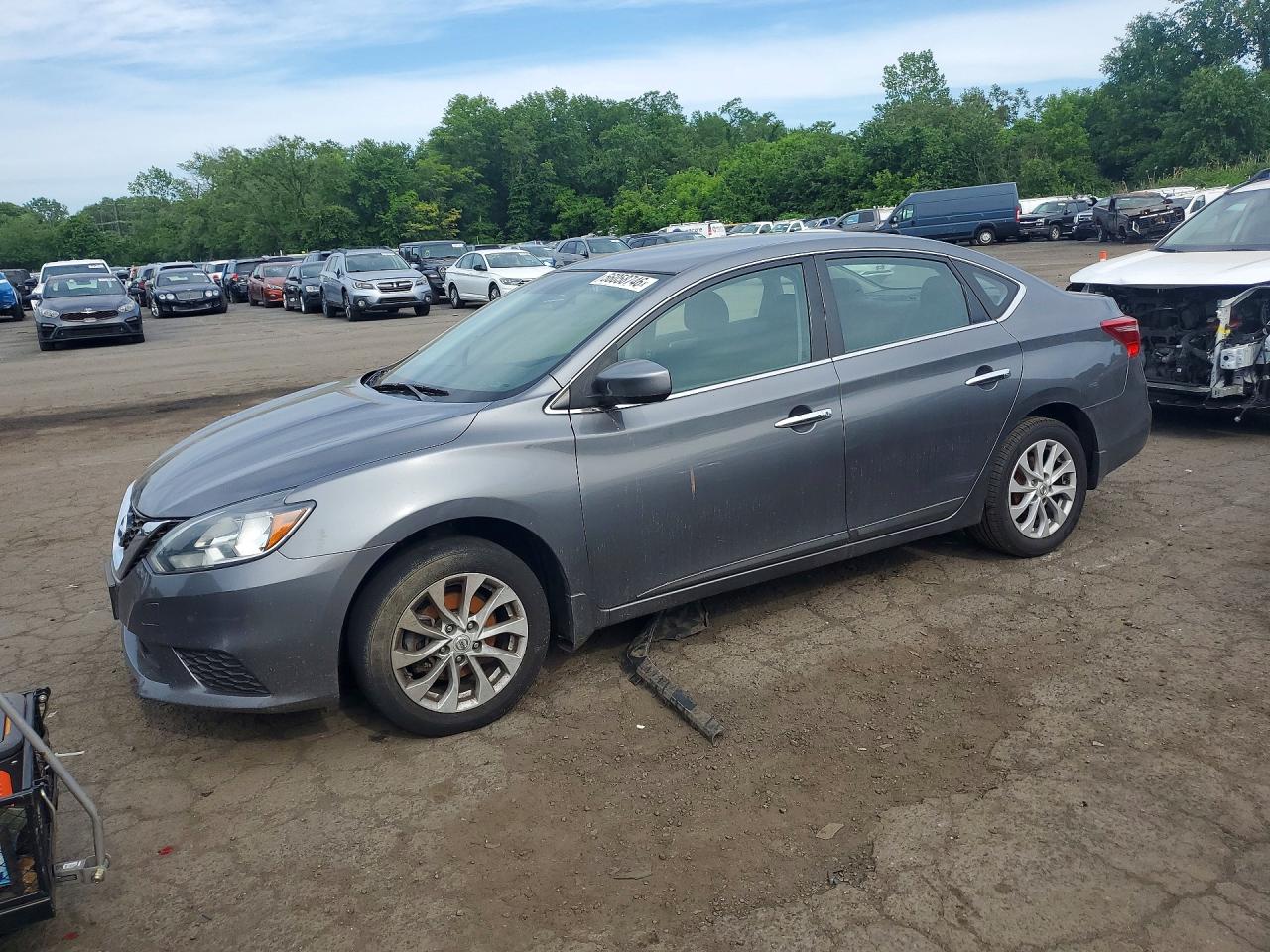 Salvage Nissan Sentra Image