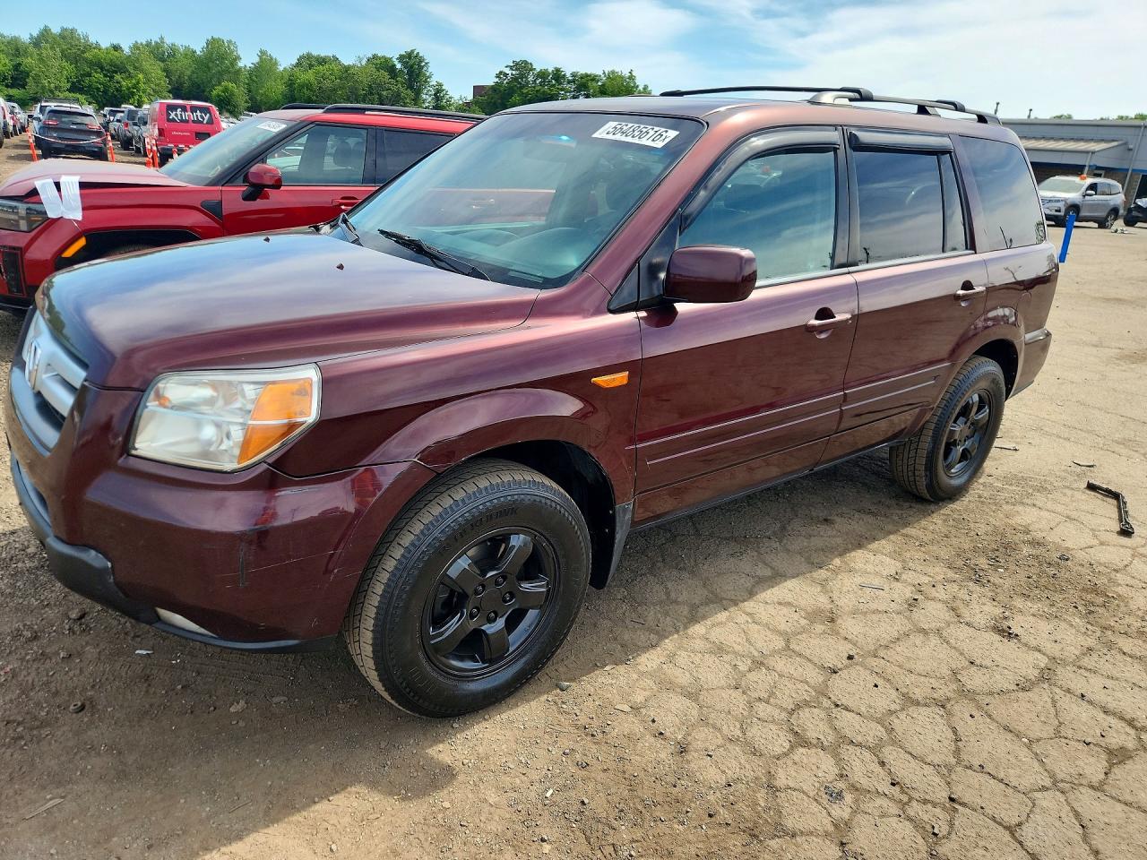 Salvage Honda Pilot Image