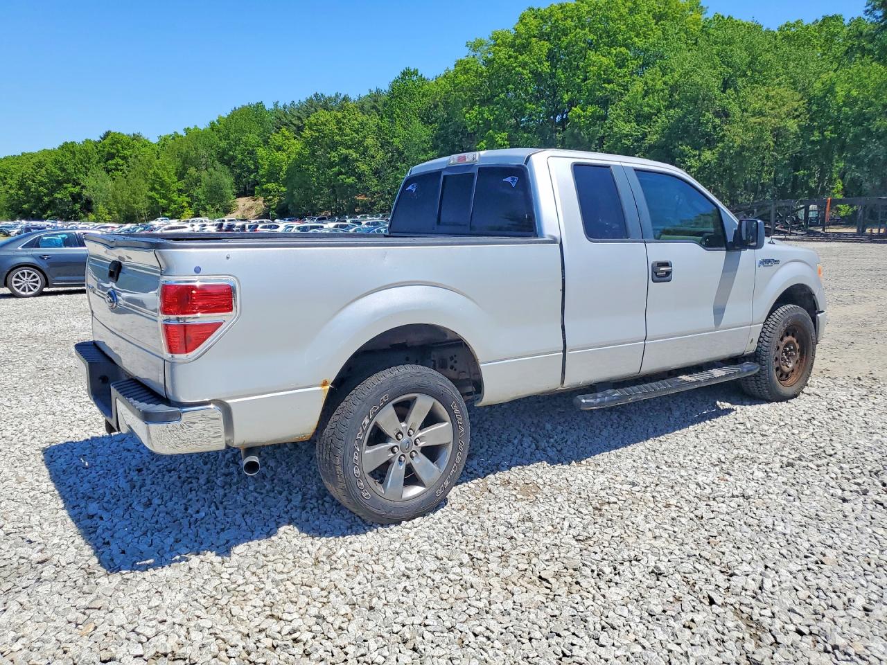 Ford F-150 Super Cab