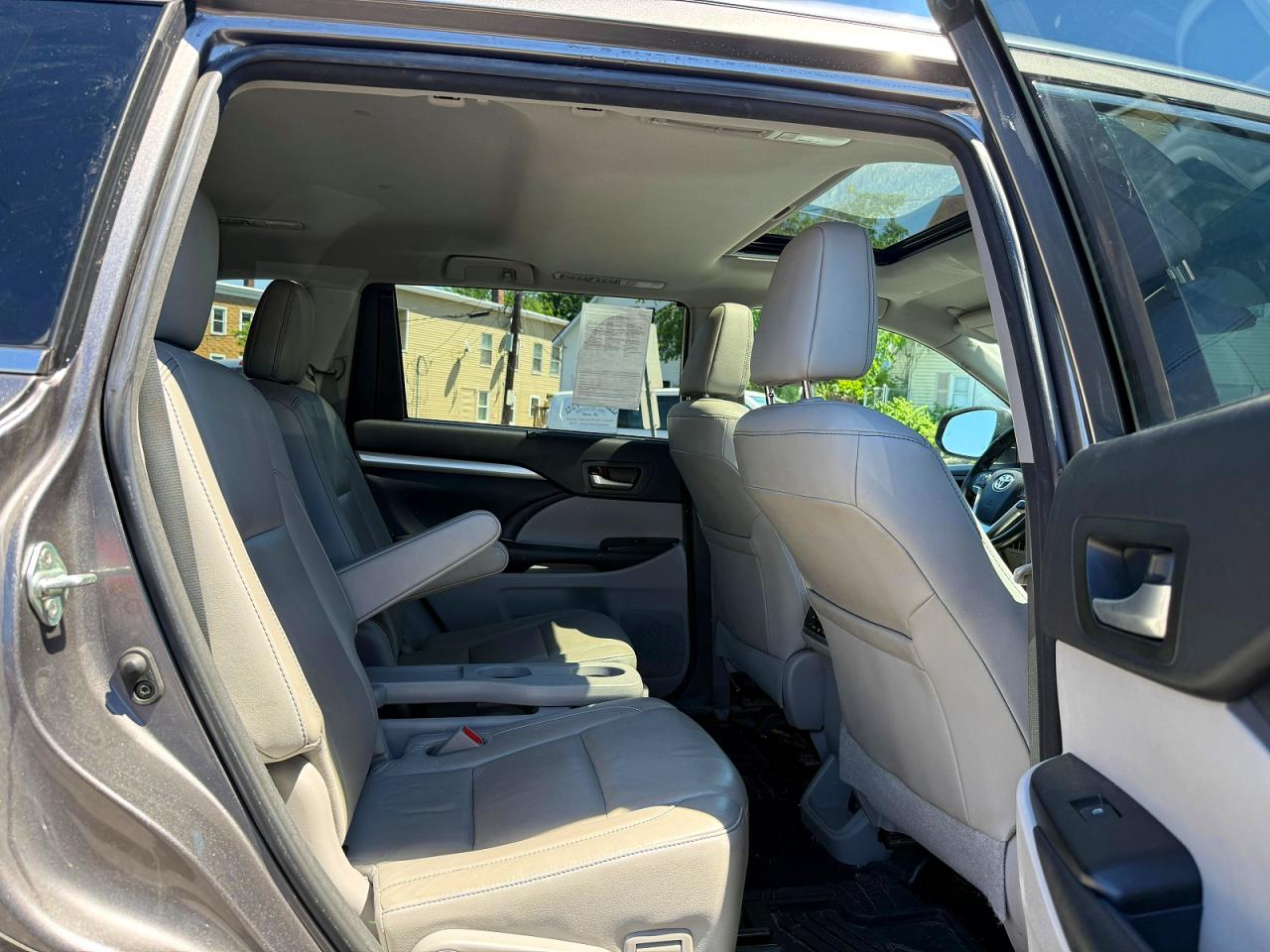 Toyota Highlander Xle