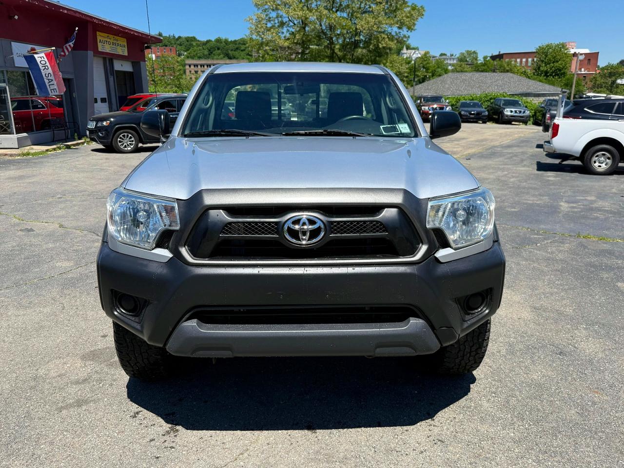 Toyota Tacoma Base