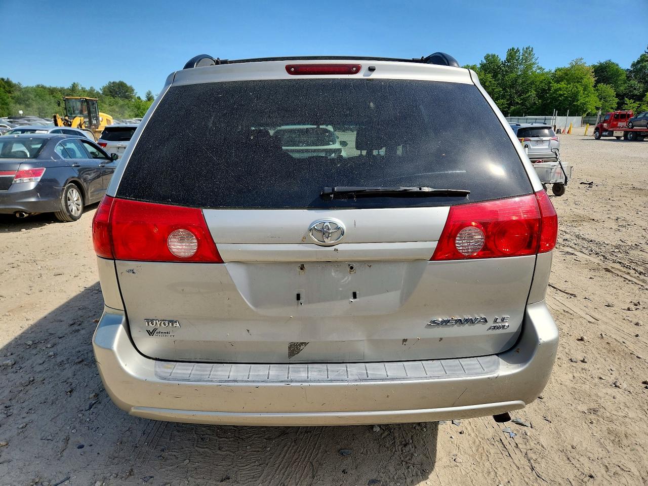 Toyota Sienna Le