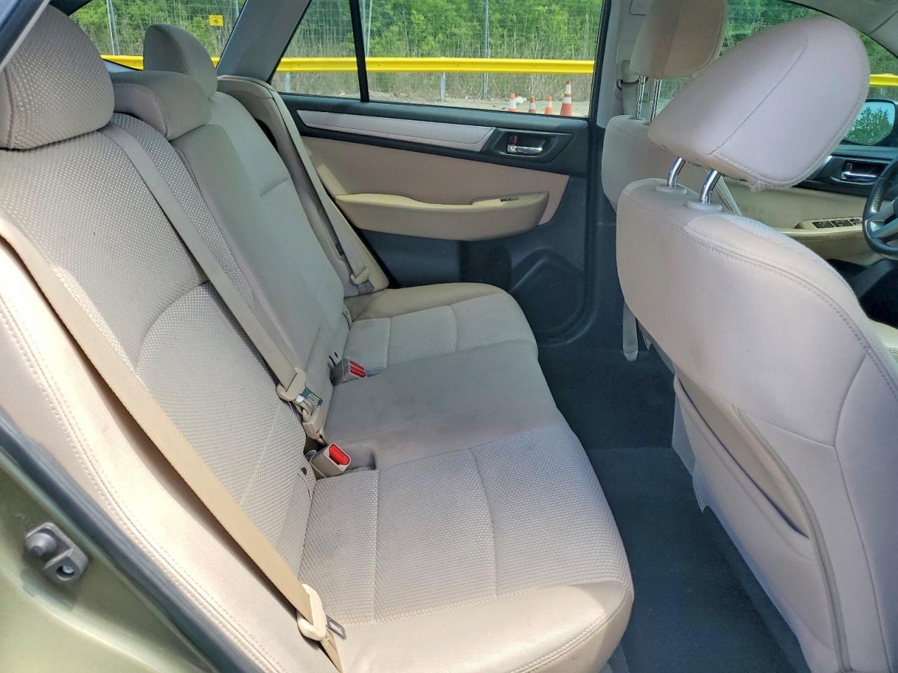 Subaru Outback 2.5i Premium