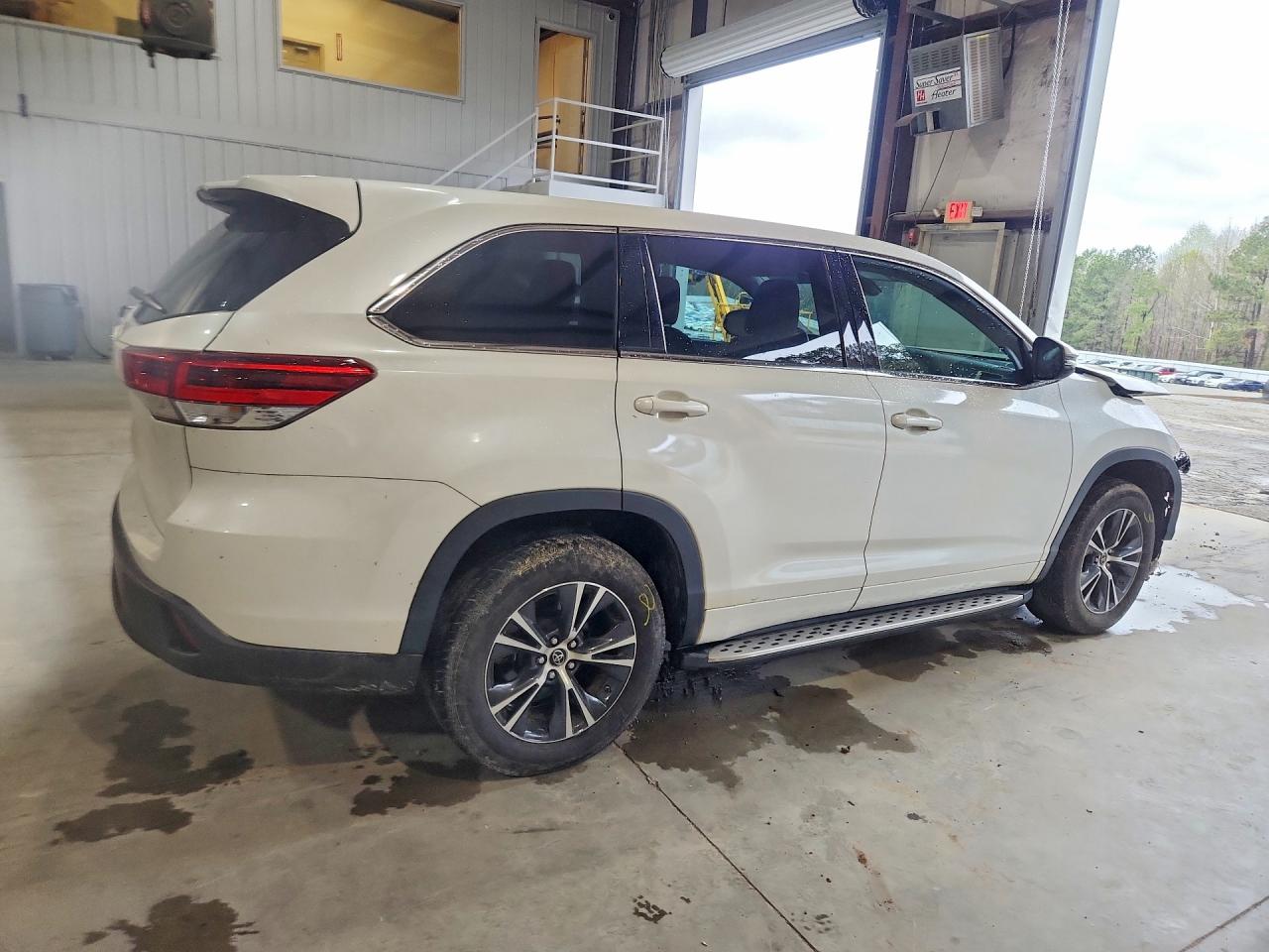 Toyota Highlander Le
