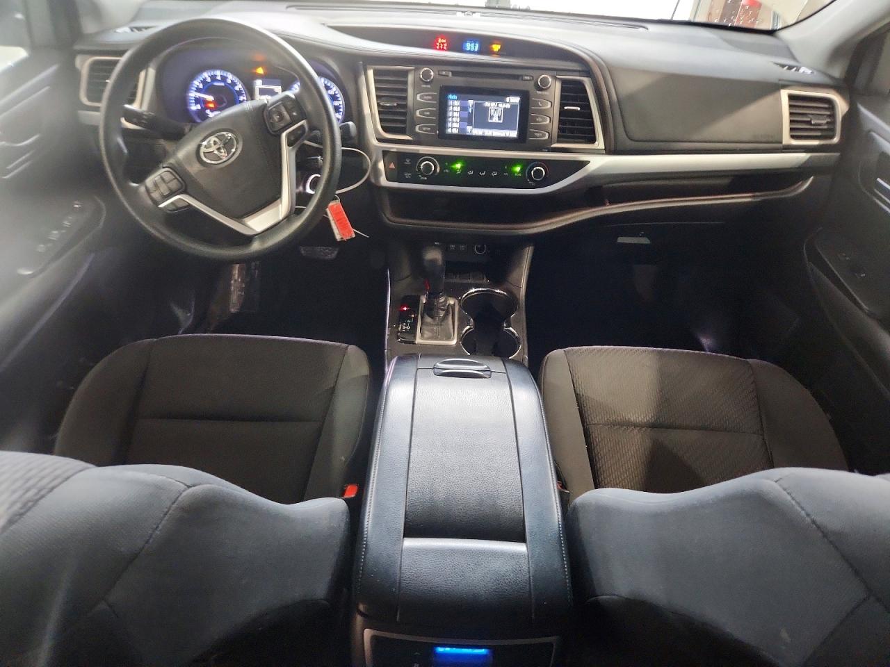 Toyota Highlander Le