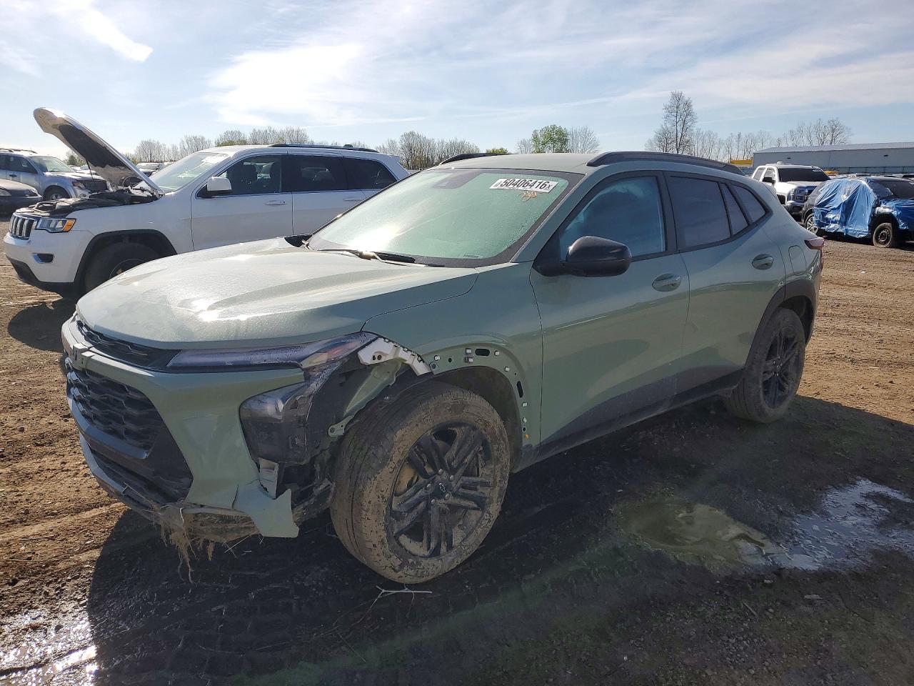 Salvage Chevrolet Trax Image